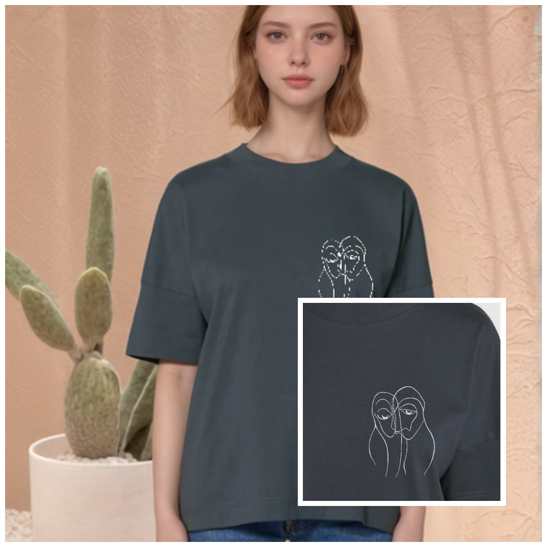 Connected Souls - T-shirt (embroidery option)